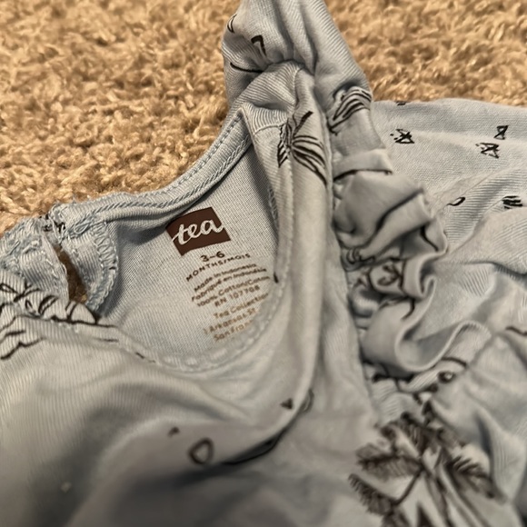 Tea Collection romper - Picture 2 of 2